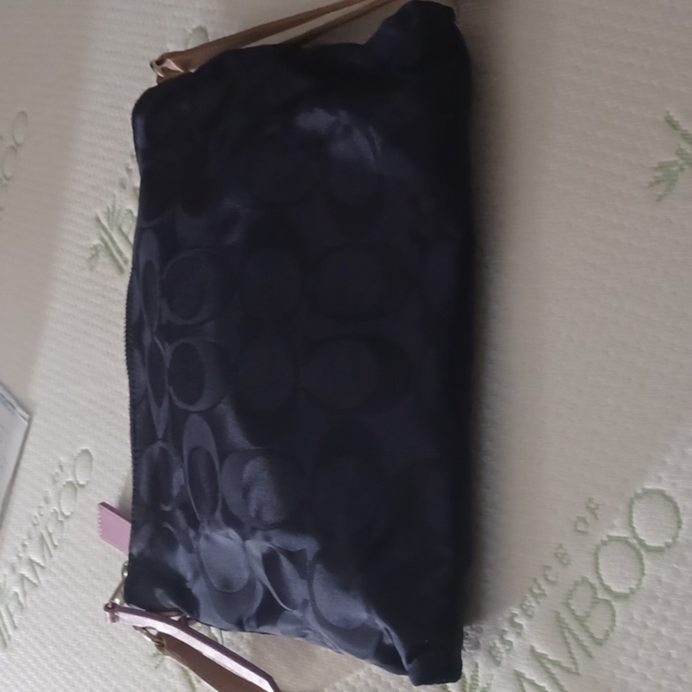 Coach crossbody - Picture 6 of 7